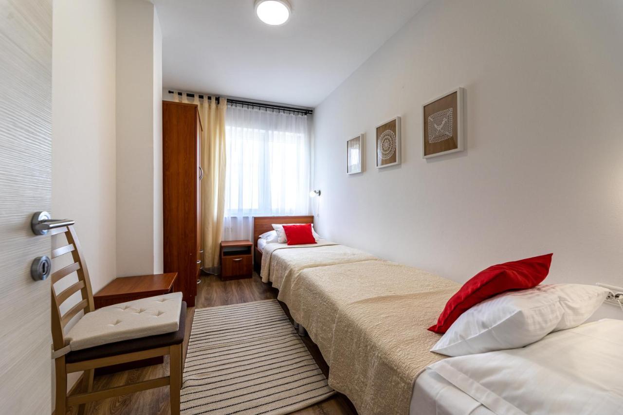 Apartments Maja And Sanja Baška Exteriér fotografie